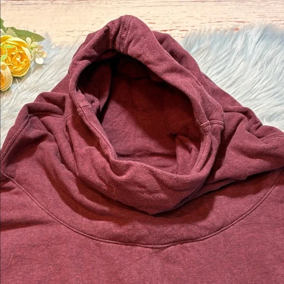 Lululemon Stress Less Hoodie in Heathered Bordeaux Drama sz 8 - Picture 2 of 8